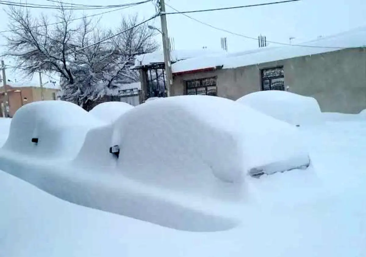 ارتفاع برف در این نقطه از ایران به 2 متر رسید