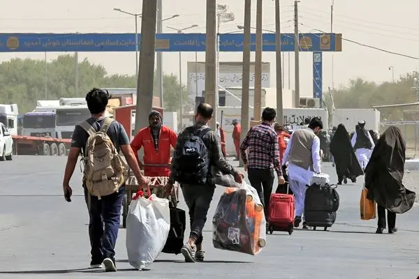 بازگشت به وطنی که منتظرشان نیست