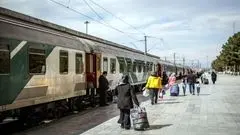 حبس ۱۰ ساعته مسافران قطار تهران - بندرعباس!