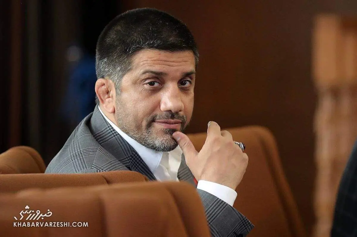 علیرضا دبیر دنبال حواله خودرو؟