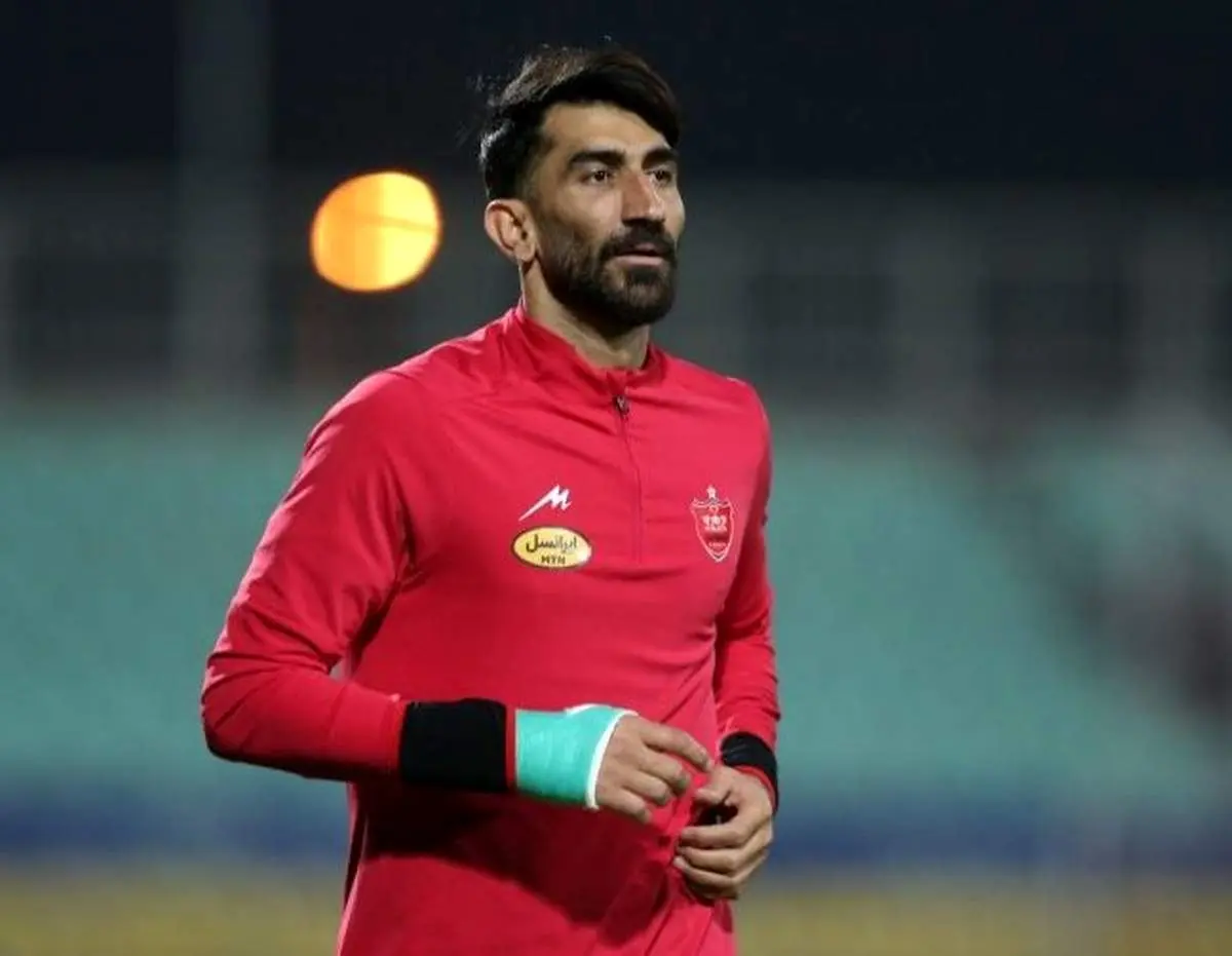 بیرانوند استارت بازی با سپاهان را زد/ عکس