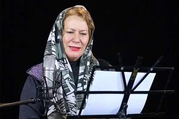 بازیگر زن در بیمارستان/ علت بیماری نامعلوم