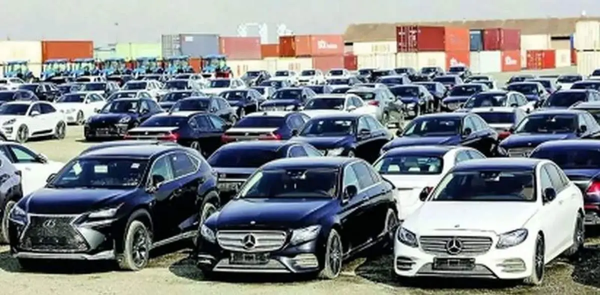 شوک قیمتی در بازار خودروهای کارکرده/ از ساندرو ۱.۱ میلیاردی تا پراید ۱۹۰ میلیونی