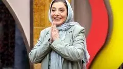 عکس نوزادی رویا میرعلمی در آغوش پدرش
