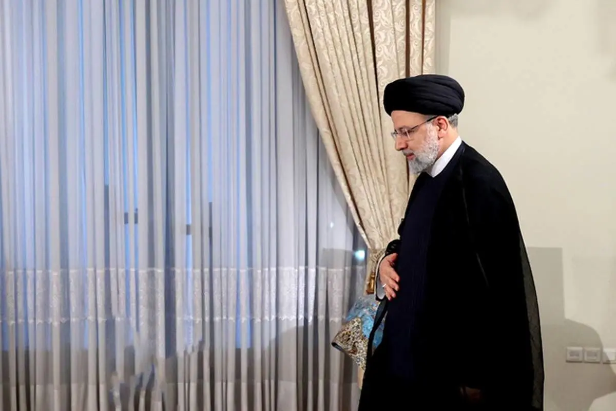 واکنش کیهان به بی رقیب بودن رئیسی در خبرگان