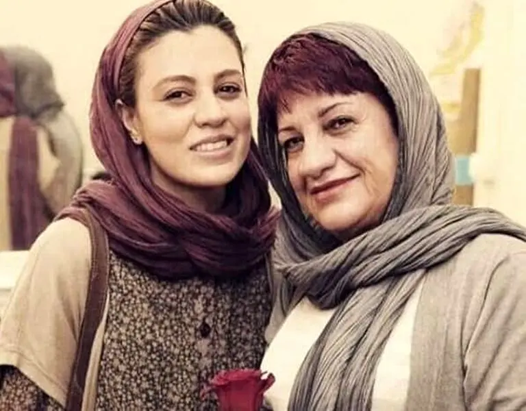 ببینید/ غافلگیری شدید شیدا خلیق از استایل مادرش در یک برنامه
