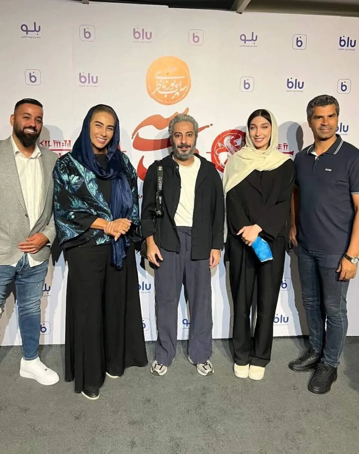 تیپ خاص مبینا نعمتزاده در کنار نوید محمدزاده / عکس