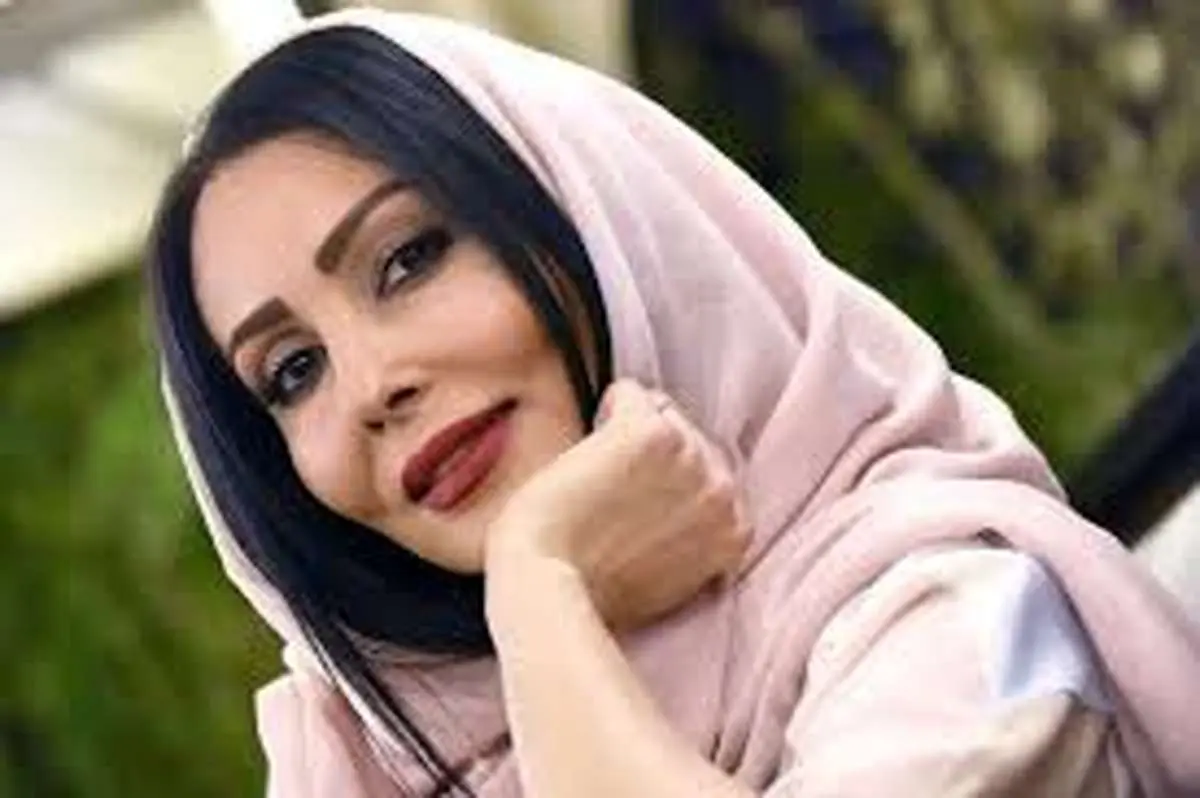 بازیگر زن آن‌ورِ آبی خواهان بازگشت به ایران شد