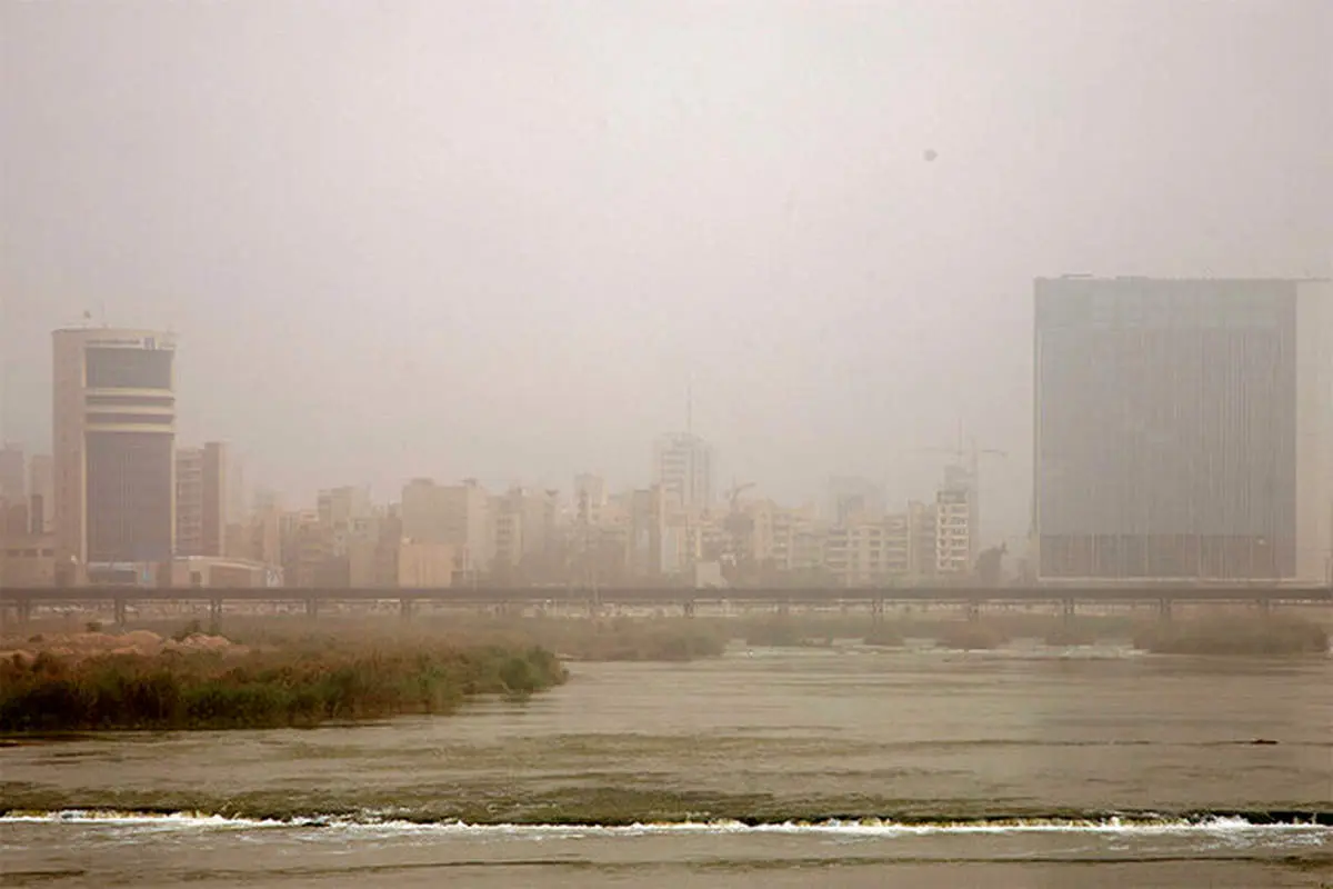 شاخص آلودگی هوا به عدد ۵۰۰ رسید/ شروع به کار ادارات با ۳ ساعت تاخیر