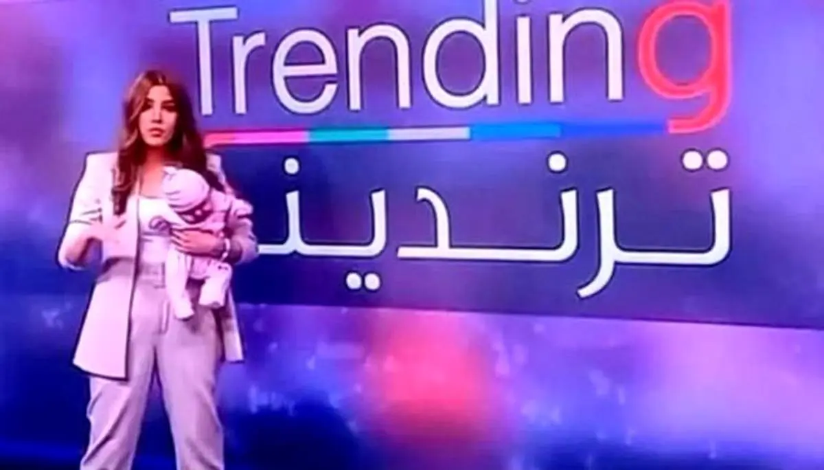 اجرای مستقیم برنامه زنده مجری بیبیسی با نوزادش