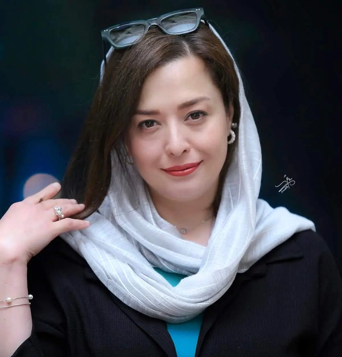 چهره جذاب مهراوه شریفی‌نیا در 42سالگی/ عکس