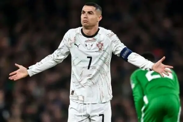 خطر محرومیت رونالدو/ کارت قرمز مقابل ایرلند ممکن است بازی‌های ابتدایی جام جهانی را از دست بدهد