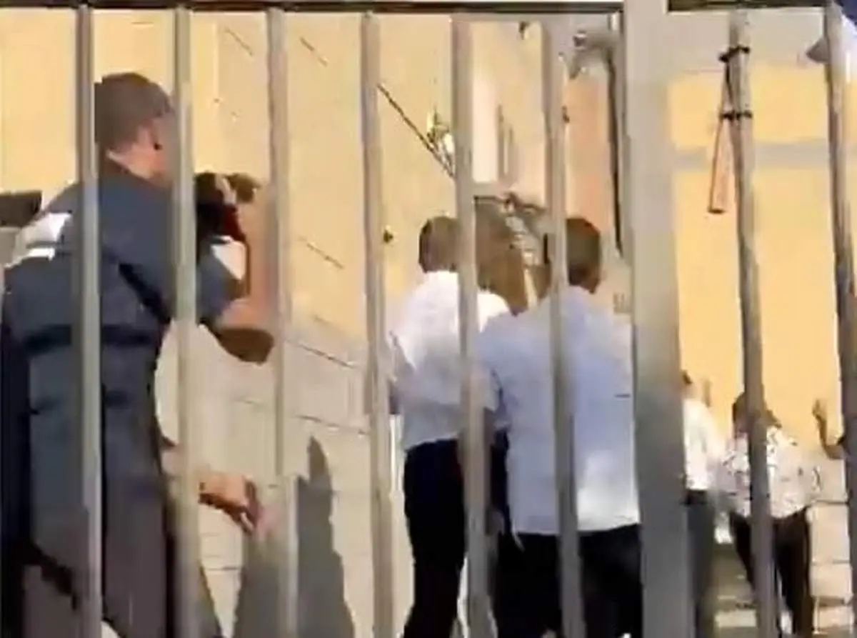 فرار وزیر خارجه انگلیس؟