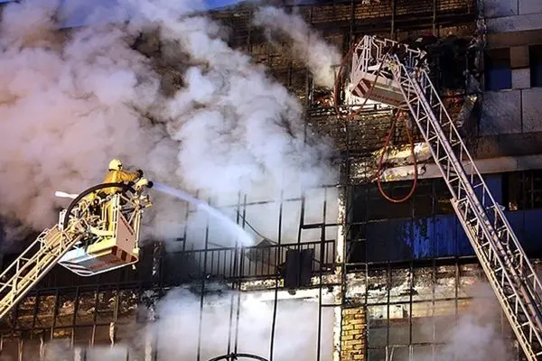 ۴ کشته و مصدوم در آتش‌سوزی پاساژ میدان صادقیه/ جزئیات