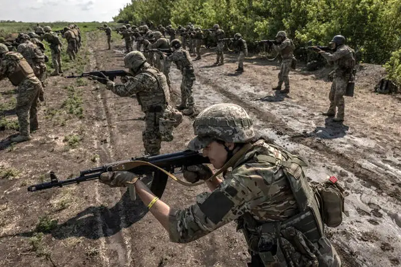 کمک به اوکراین انبارهای نظامی بریتانیا را خالی کرد
