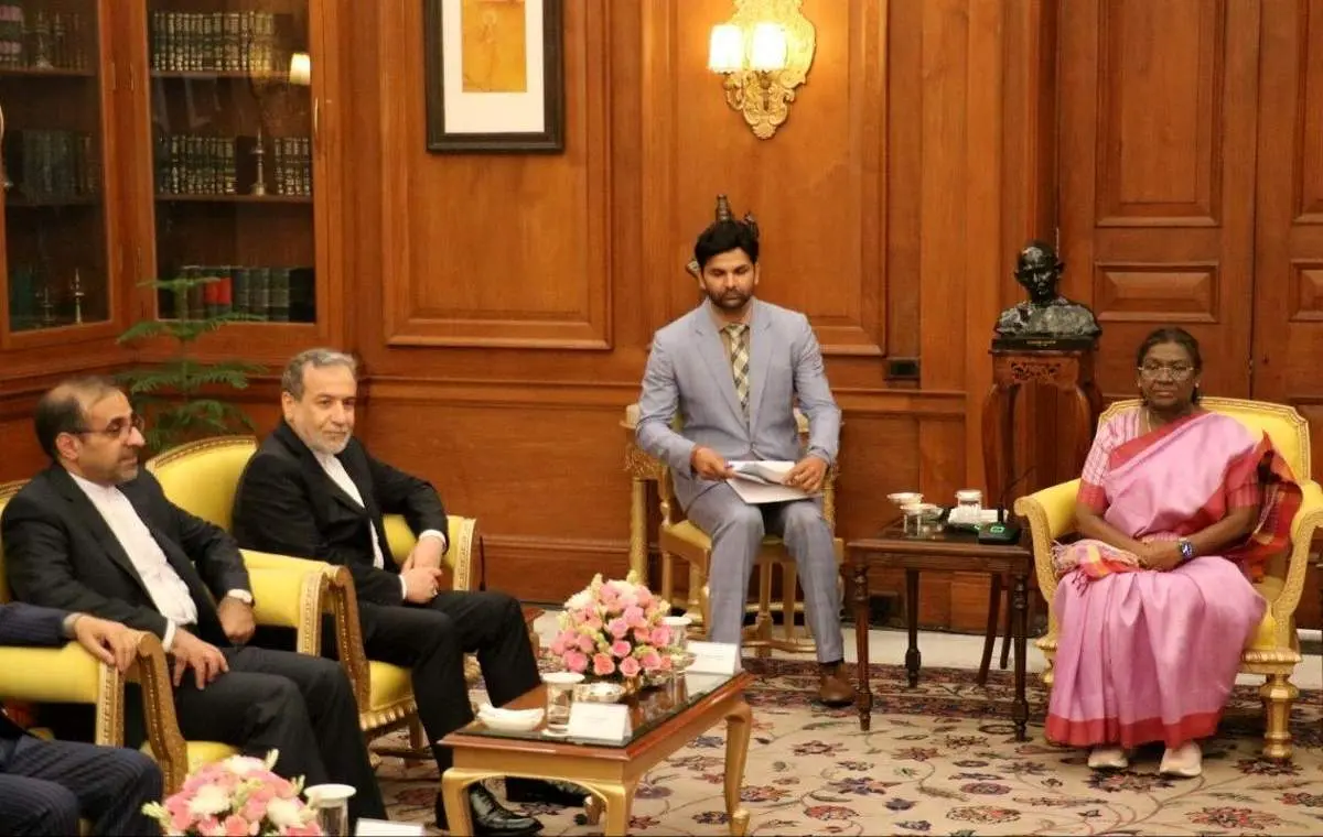 وزیر خارجه ایران در دهلینو/ گفتوگوهای کلیدی با مقامات هندی