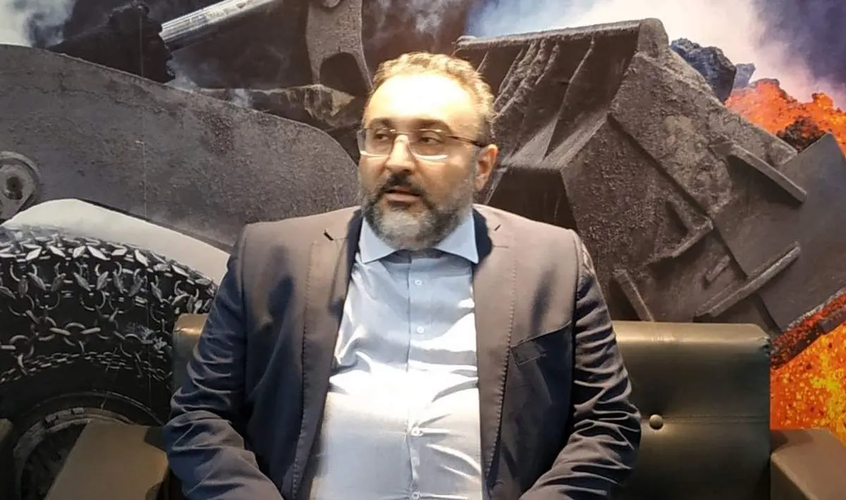 توسعه هوشمند در دستور کار چادرملو قراردارد/ گذر موفق از پیک بار شبکه برق در نیروگاه‌های چادرملو