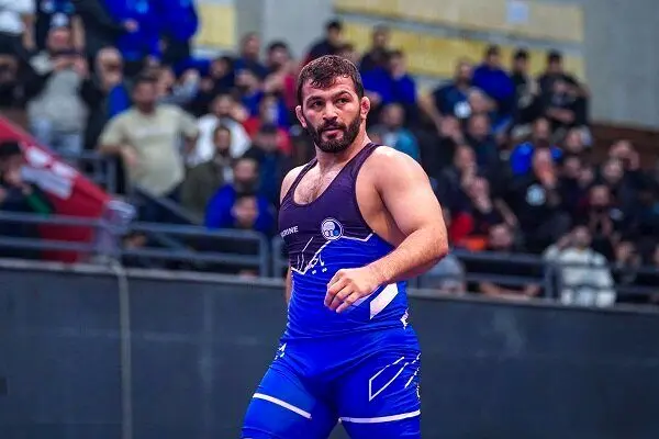 حسن یزدانی مقتدرانه گلیج را شکست داد