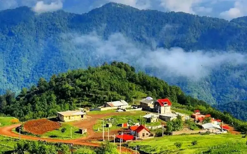 معرفی برخی از بهترین هتل های ۵ ستاره شمال ایران ۱۴۰۴