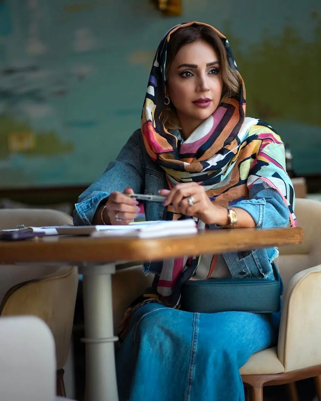 استایل تابستانه شبنم قلی‌خانی در دبی/ عکس