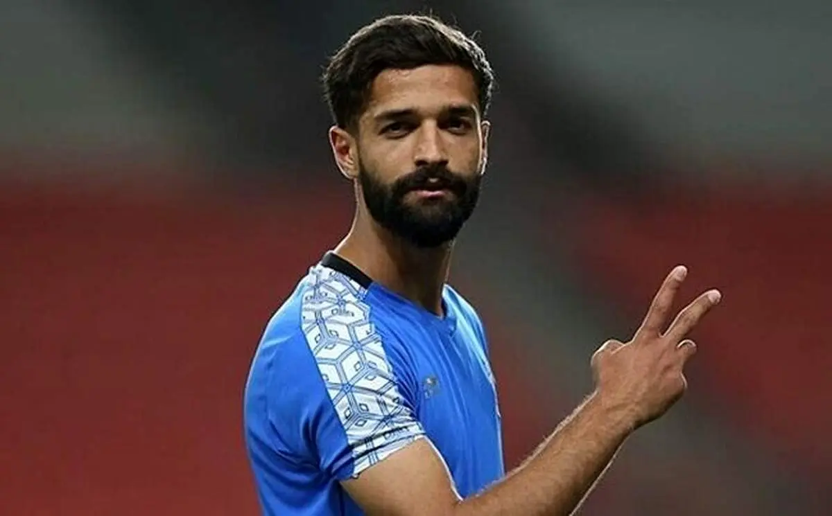 فوری/  آرمین سهرابیان از استقلال اخراج شد