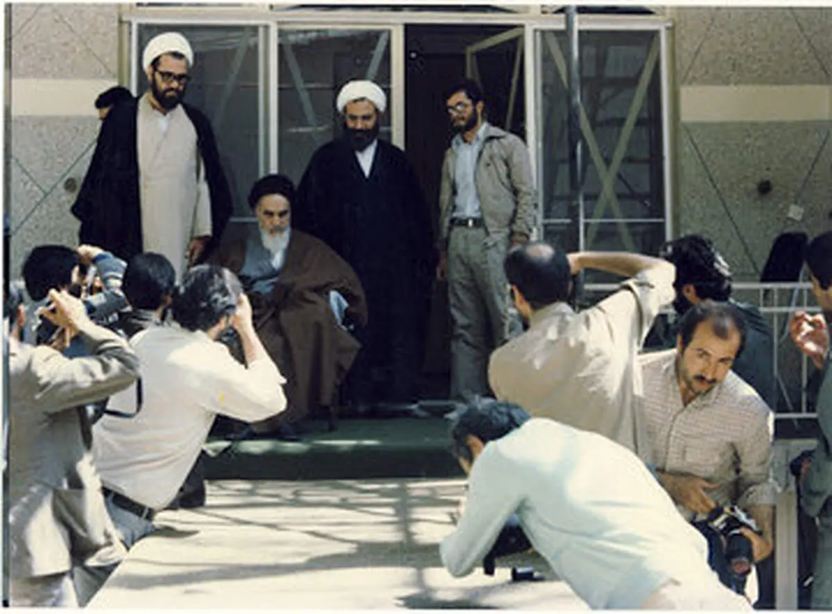 معروف ترین سرودی که پخش آن در صداوسیما ممنوع بود!