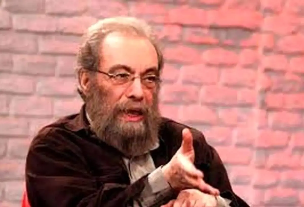 ببینید/ شهاب عباسی: فراستی کل سینمای ایران را قهوه ای کرده است 