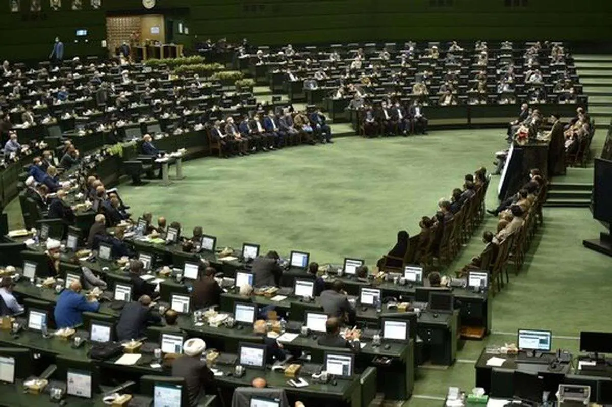 لایحه تشکیل وزارتخانه جدید رای آورد | خداحافظی با میراث به جای مانده احمدی‌نژاد