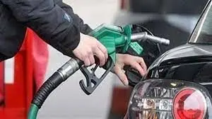 ​تخصیص یارانه بنزین به همه افراد عملی می‌شود؟