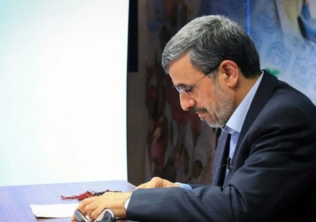واکنش احمدی نژاد به حمله ایران به اسرائیل
