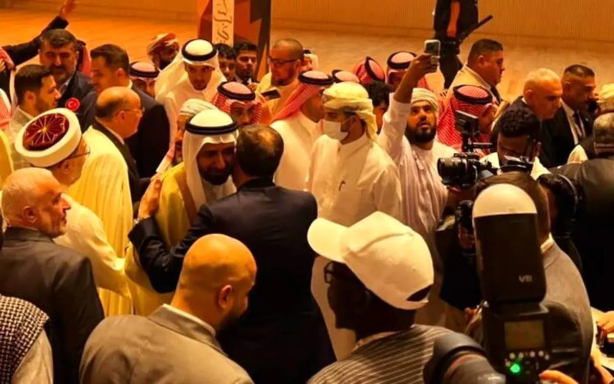 عربستان به ایران جایزه داد