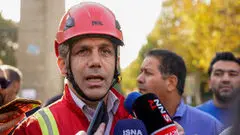 ببینید / آتش‌سوزی رستوران دوطبقه شهرک غرب / سرایت شعله‌ها به بانک مجاور