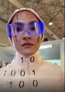 از دیدن خانم ربات در نمایشگاه کیش اینوکس شاخ درمی‌آورید!/ ببینید