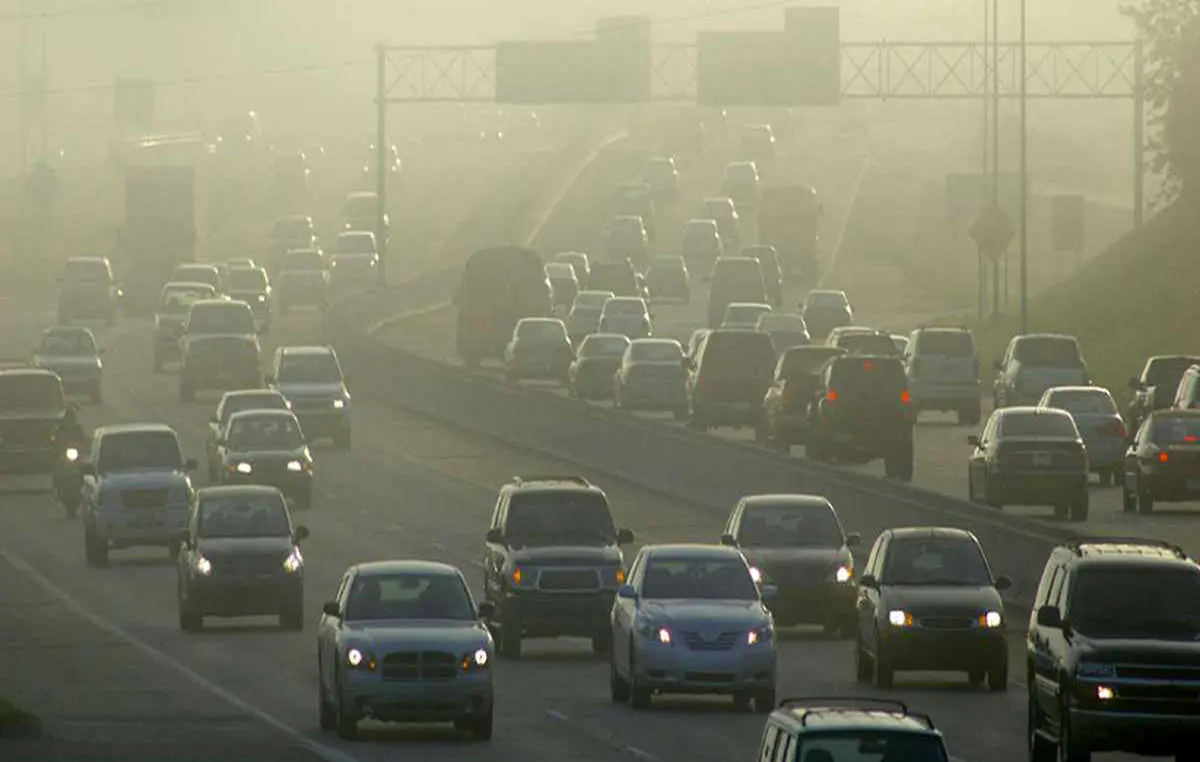 وزارت نیرو: دلیل آلودگی هوا افزایش تعداد خودرو هم هست