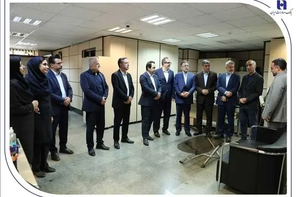 بازدید روزانه مدیرعامل، اعضای هیئت مدیره و مدیران ارشد بانک صادرات ایران از شعب و ستاد بانک و مجموعه‌های تولیدی فعال
