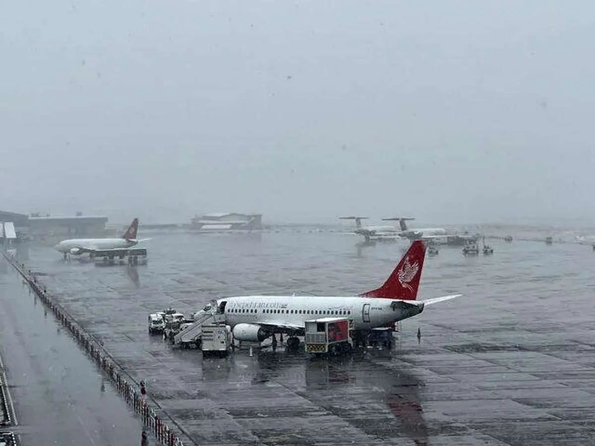کلیه پروازهای فرودگاه مشهد  تا اطلاع ثانوی لغو شد
