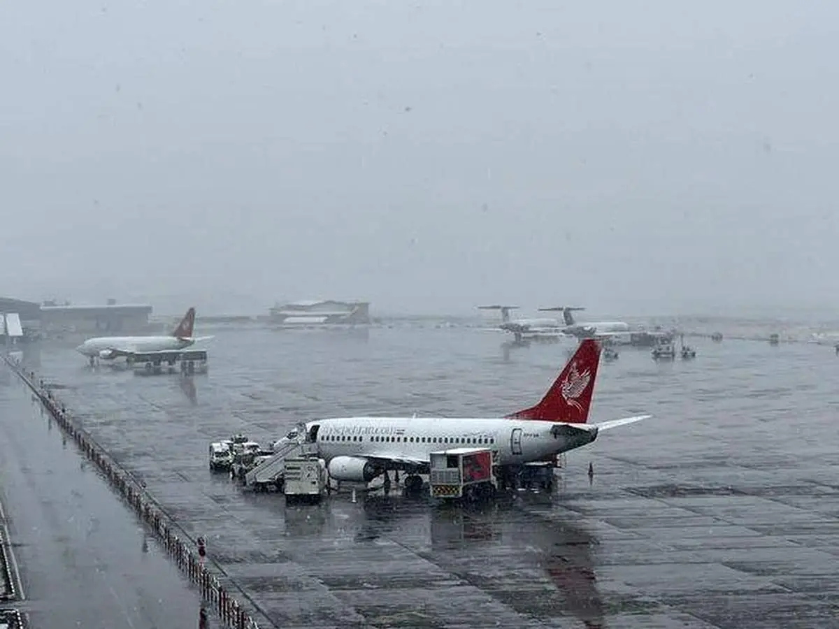 کلیه پروازهای فرودگاه مشهد  تا اطلاع ثانوی لغو شد