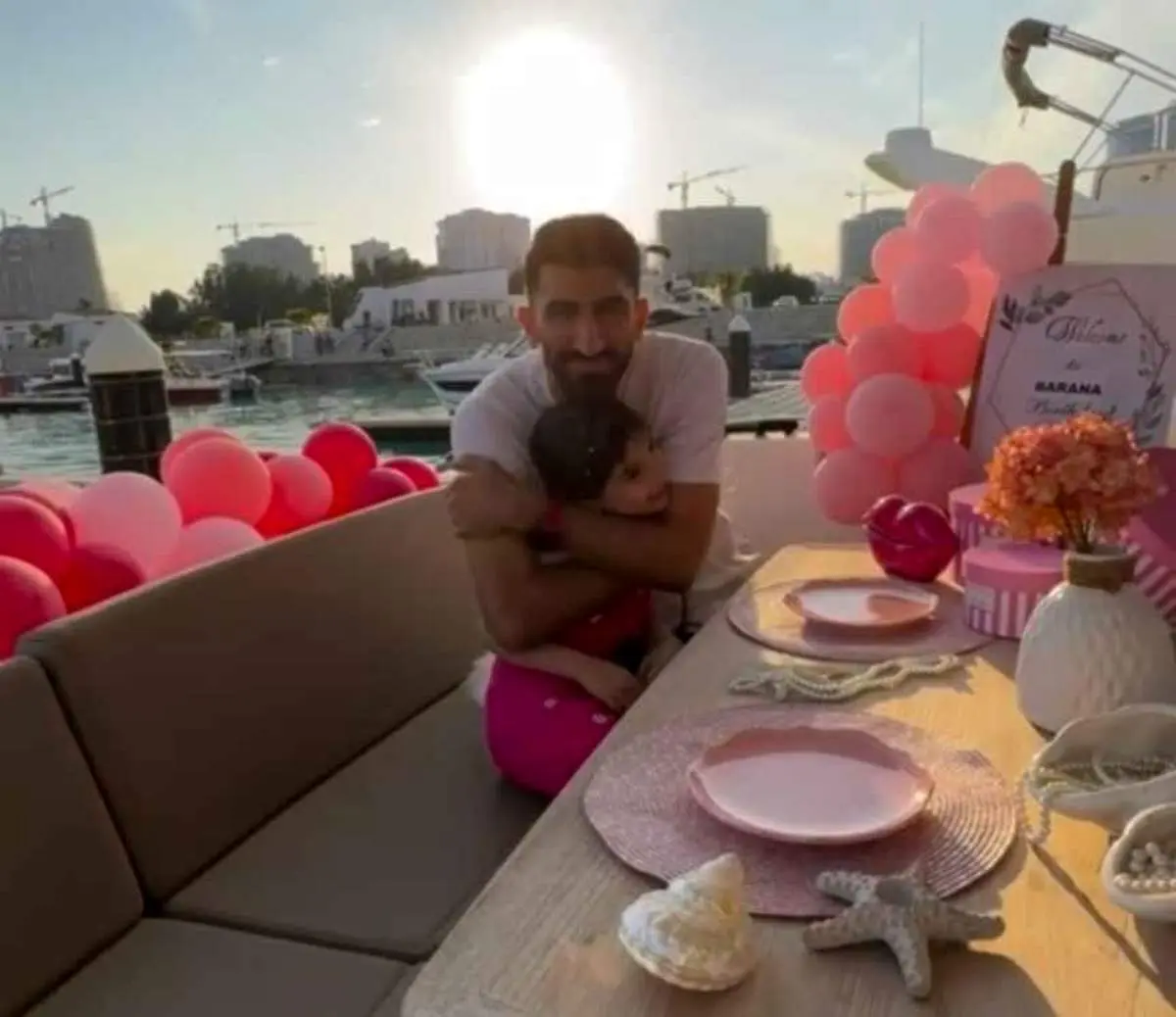 بزن و برقص بیرانوند در تولد لاکچری/ فیلم