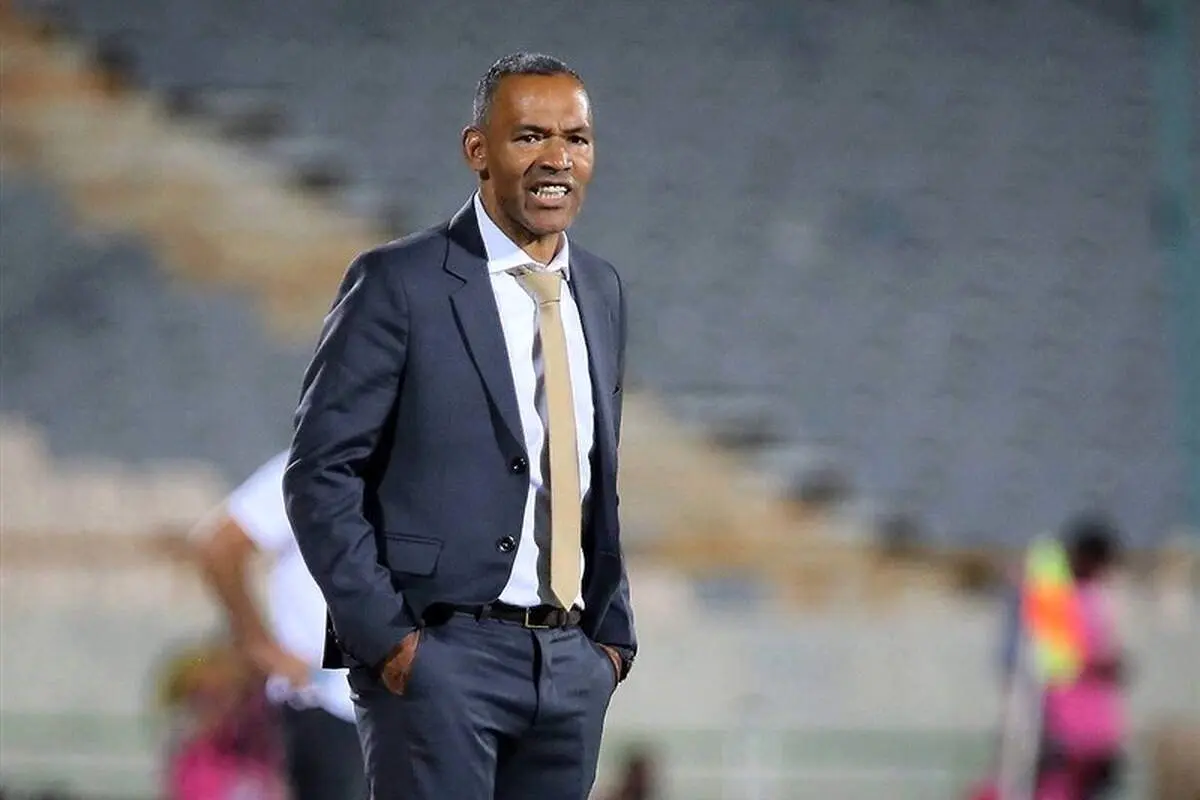 دستور مورایس به بازیکنان برای وقت کشی؟