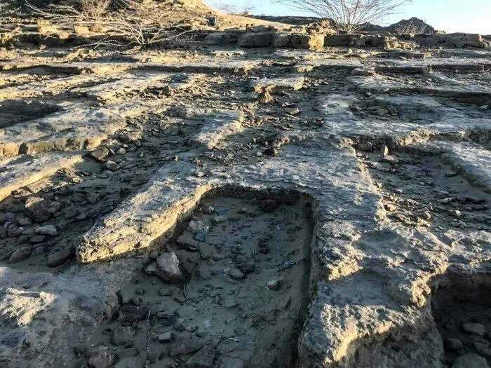 گورستان جن با سنگ قبرهای عجیب در چابهار