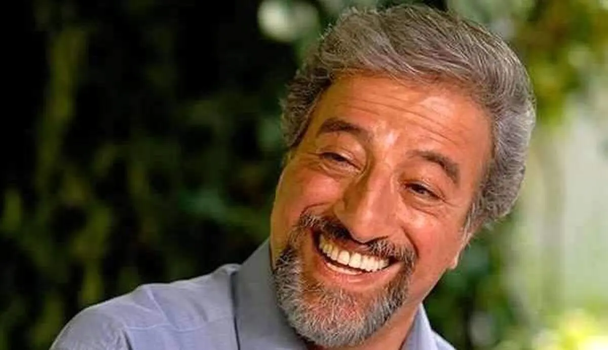 تصویر علیرضا خمسه و دخترش انگار سیبی که از وسط نصف کردی