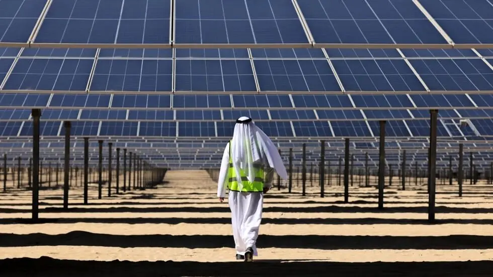 امارات بزرگترین نیروگاه خورشیدی جهان را افتتاح کرد، ما چه!