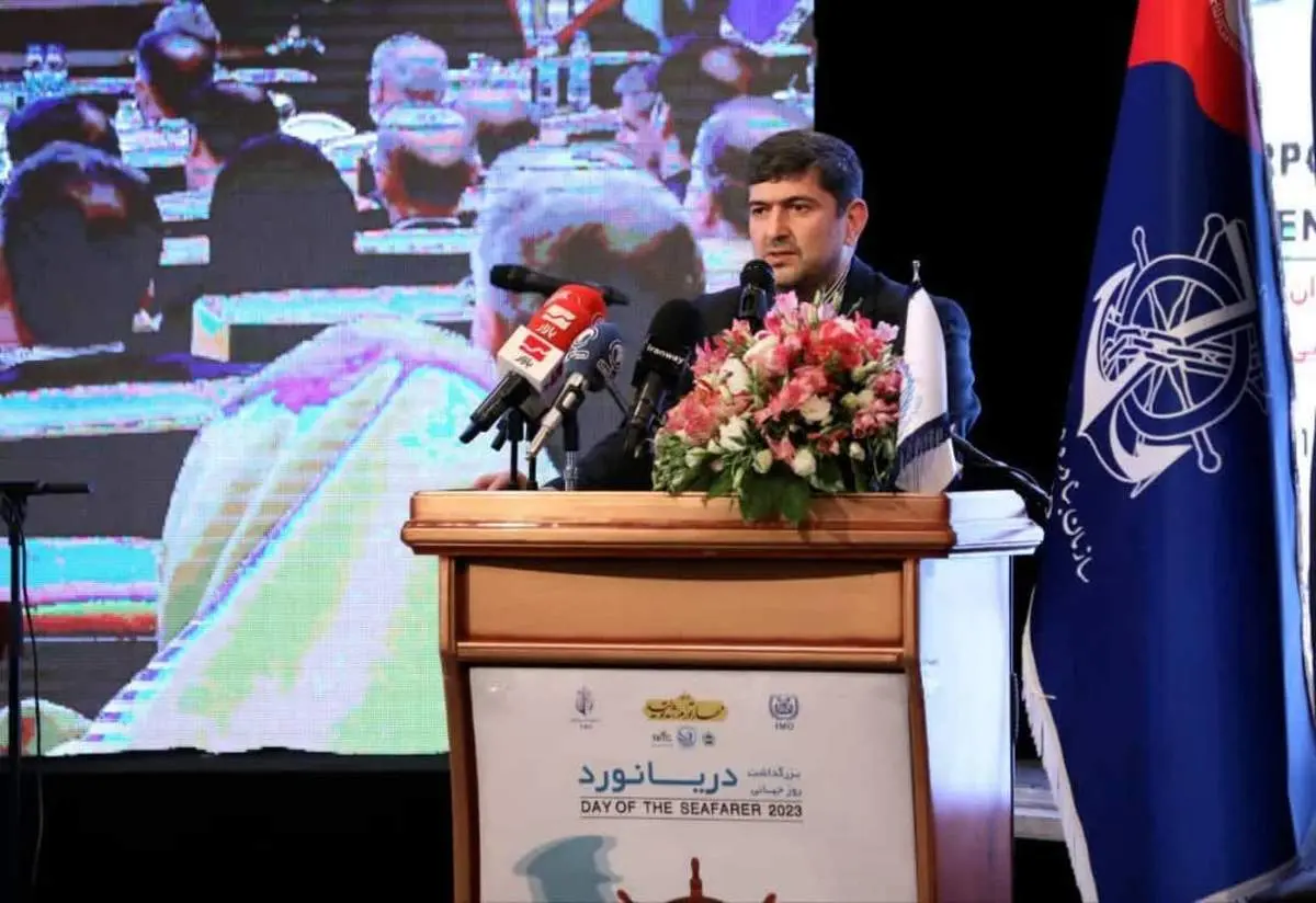 راه اندازی خط منظم کشتیرانی به امریکای لاتین برای رونق صادرات به ونزوئلا / رشد ۲۰ درصدی جابه جایی کالا طی سال جاری در گروه کشتیرانی