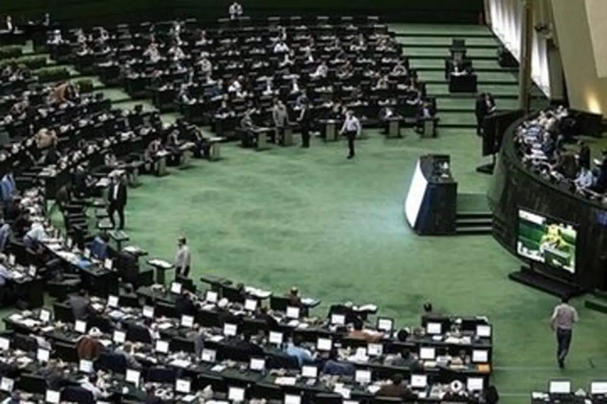انتظار دارید ۱۸۰ نماینده رئیسی در مقابل فساد «چای دبش» بایستند؟!