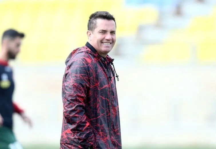 پرسپولیس اوسمار با ۶ تغییر مقابل تراکتور