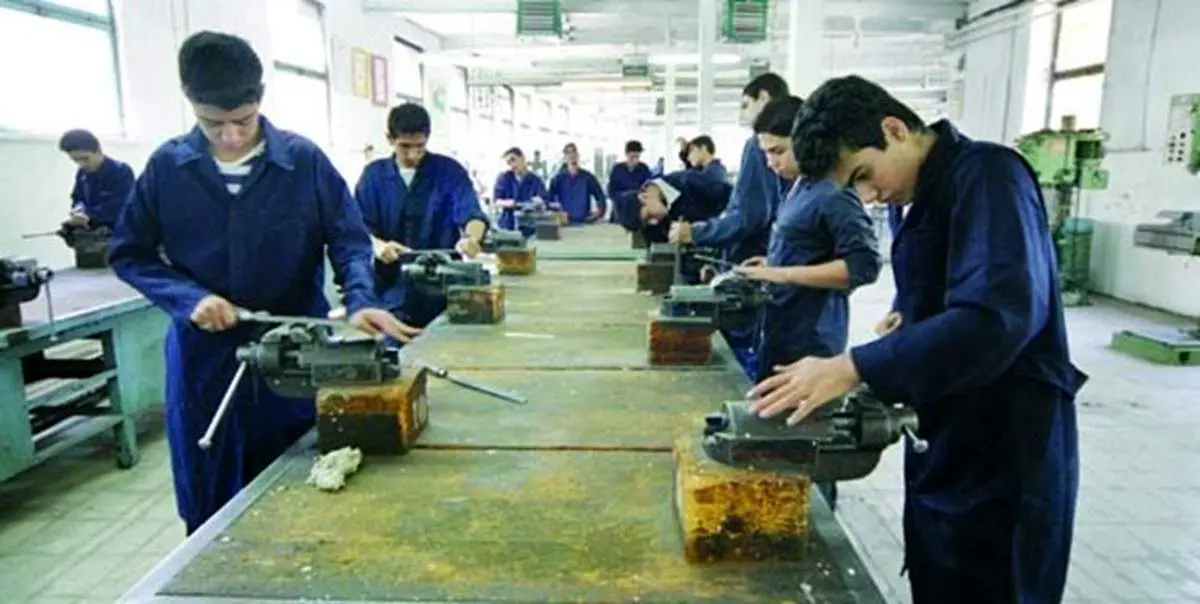 سربازی فارغ‌التحصیلان هنرستان‌ها یک ماه کم شد
