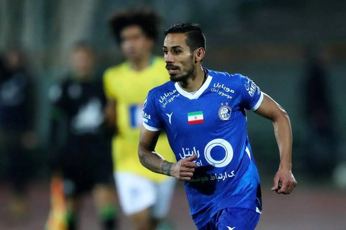 خرید زمستانی استقلال در لیست مازاد؟ /درخواست نکونام بعد از بازی برابر تراکتور