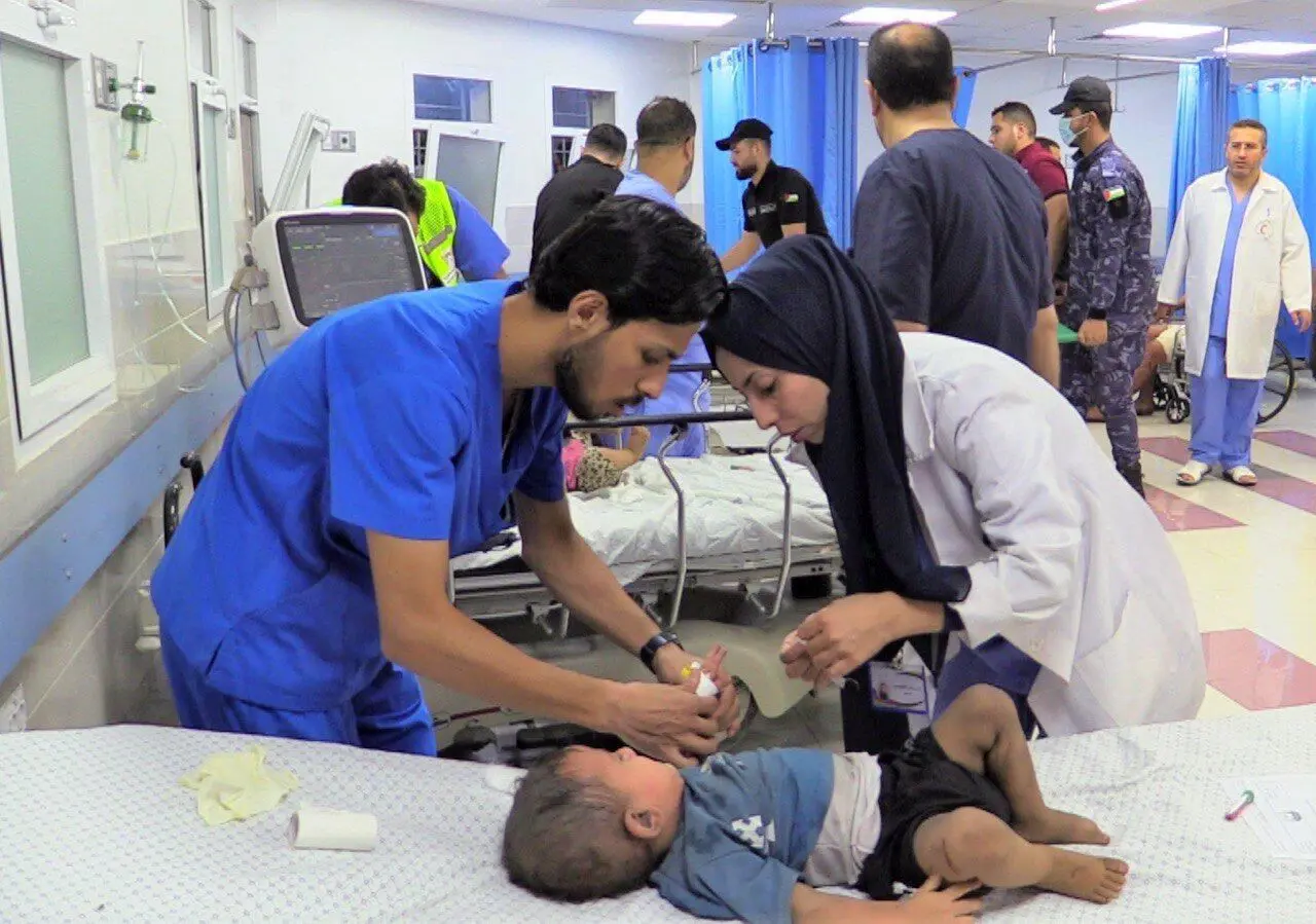 بیمارستان‌های غزه در هر یک ساعت پذیرای ۱۵ شهید 