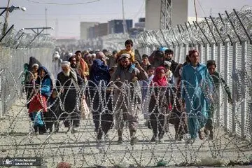 سه هزار مهاجران افغان داوطلبانه از ایران خارج شدند