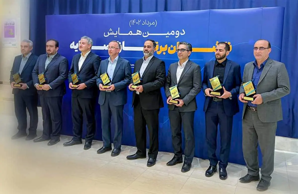 پتروشیمی نوری ناشر برتر بازار سرمایه شد/صانعی: جلب اعتماد سهامداران و رقابت سالم و شفافیت در بازار سرمایه از اولویت‌های اصلی پتروشیمی نوری است